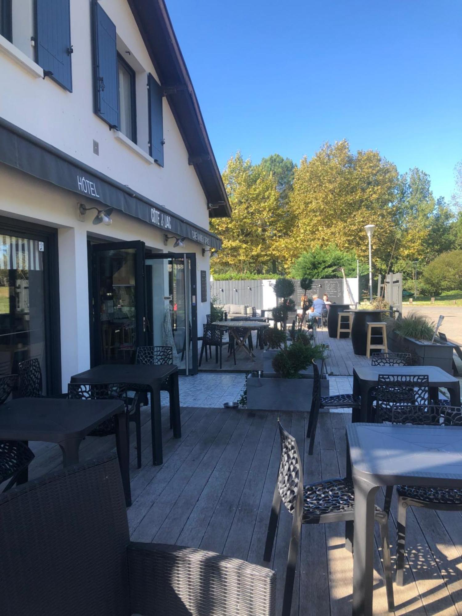 Hotel Cote Et Lac Biscarrosse Bagian luar foto