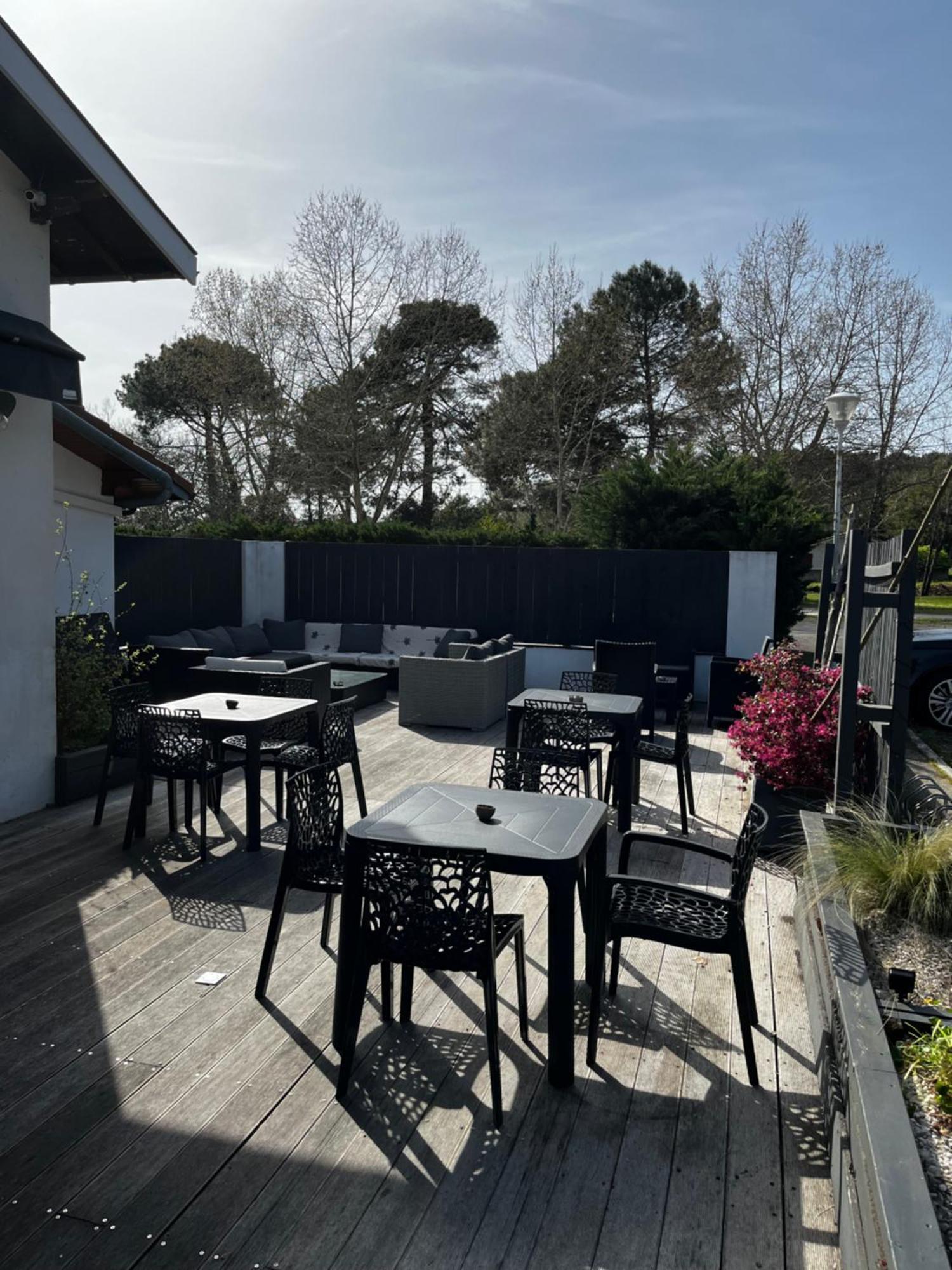 Hotel Cote Et Lac Biscarrosse Bagian luar foto