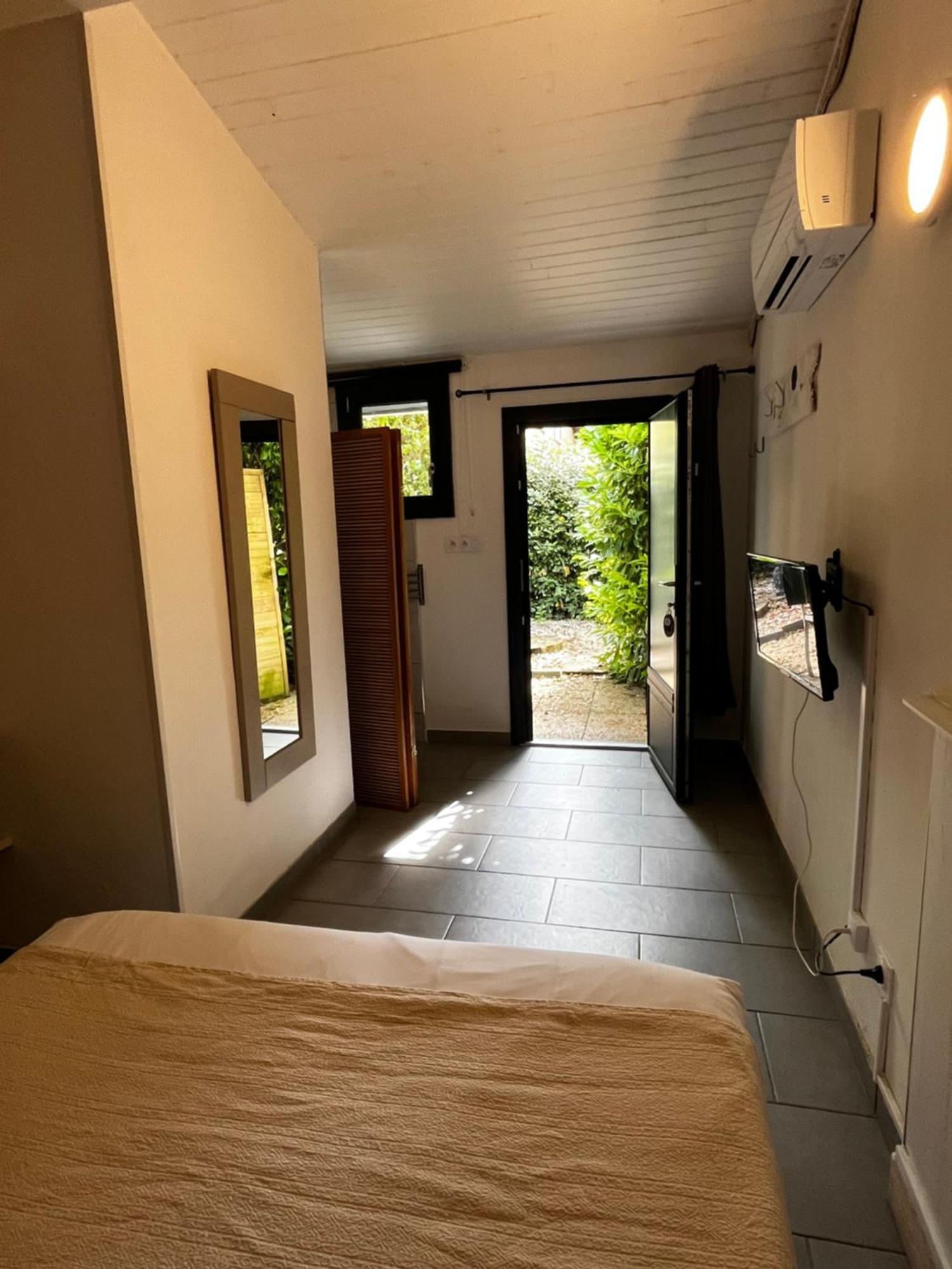 Hotel Cote Et Lac Biscarrosse Bagian luar foto